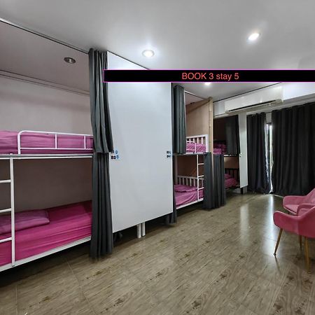 Arena Boutique Hotel Female Only Thongsala Ngoại thất bức ảnh
