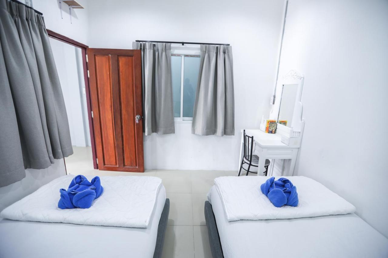 Arena Boutique Hotel Female Only Thongsala Ngoại thất bức ảnh