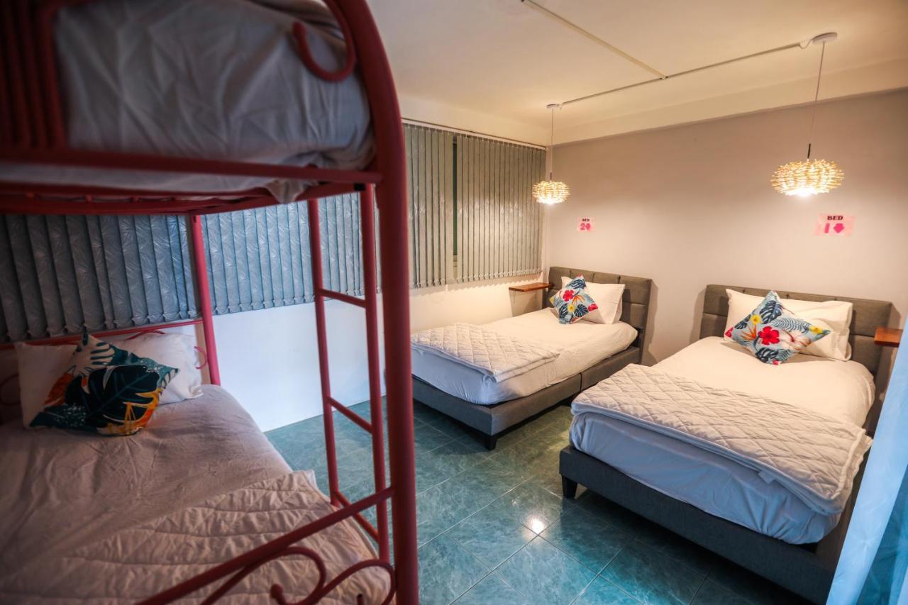 Arena Boutique Hotel Female Only Thongsala Ngoại thất bức ảnh