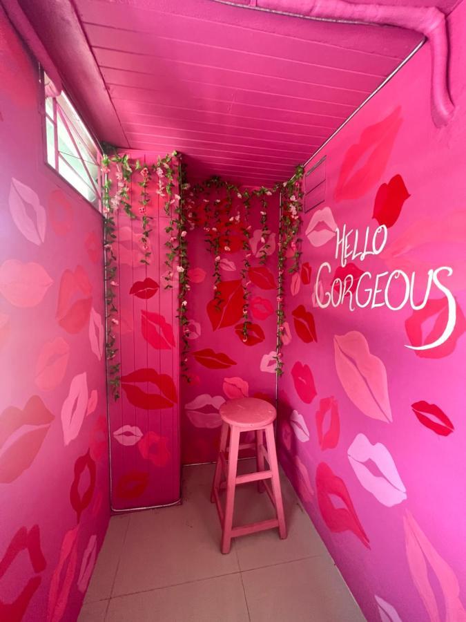 Arena Boutique Hotel Female Only Thongsala Ngoại thất bức ảnh
