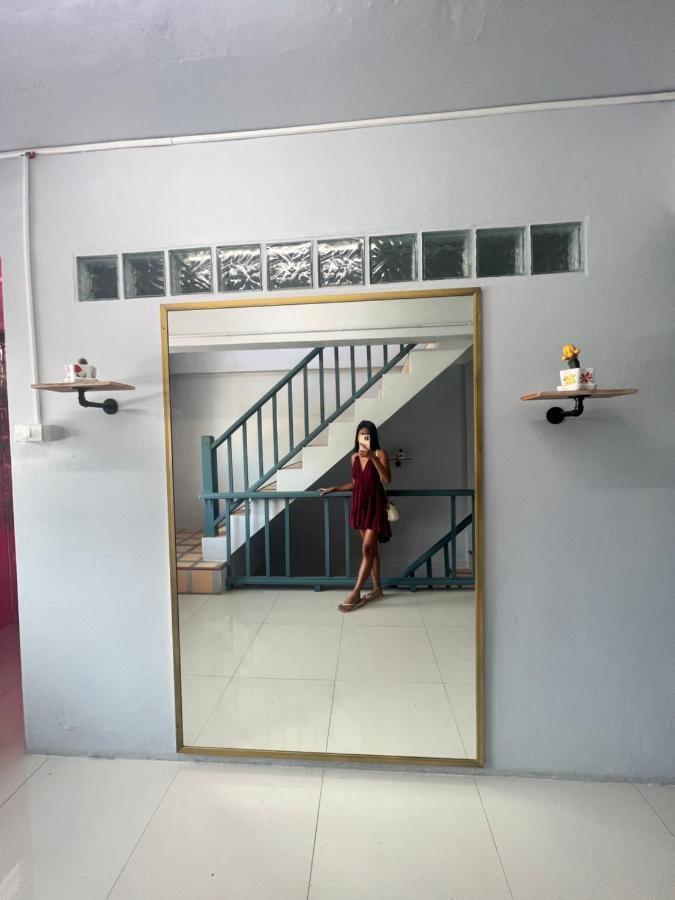 Arena Boutique Hotel Female Only Thongsala Ngoại thất bức ảnh