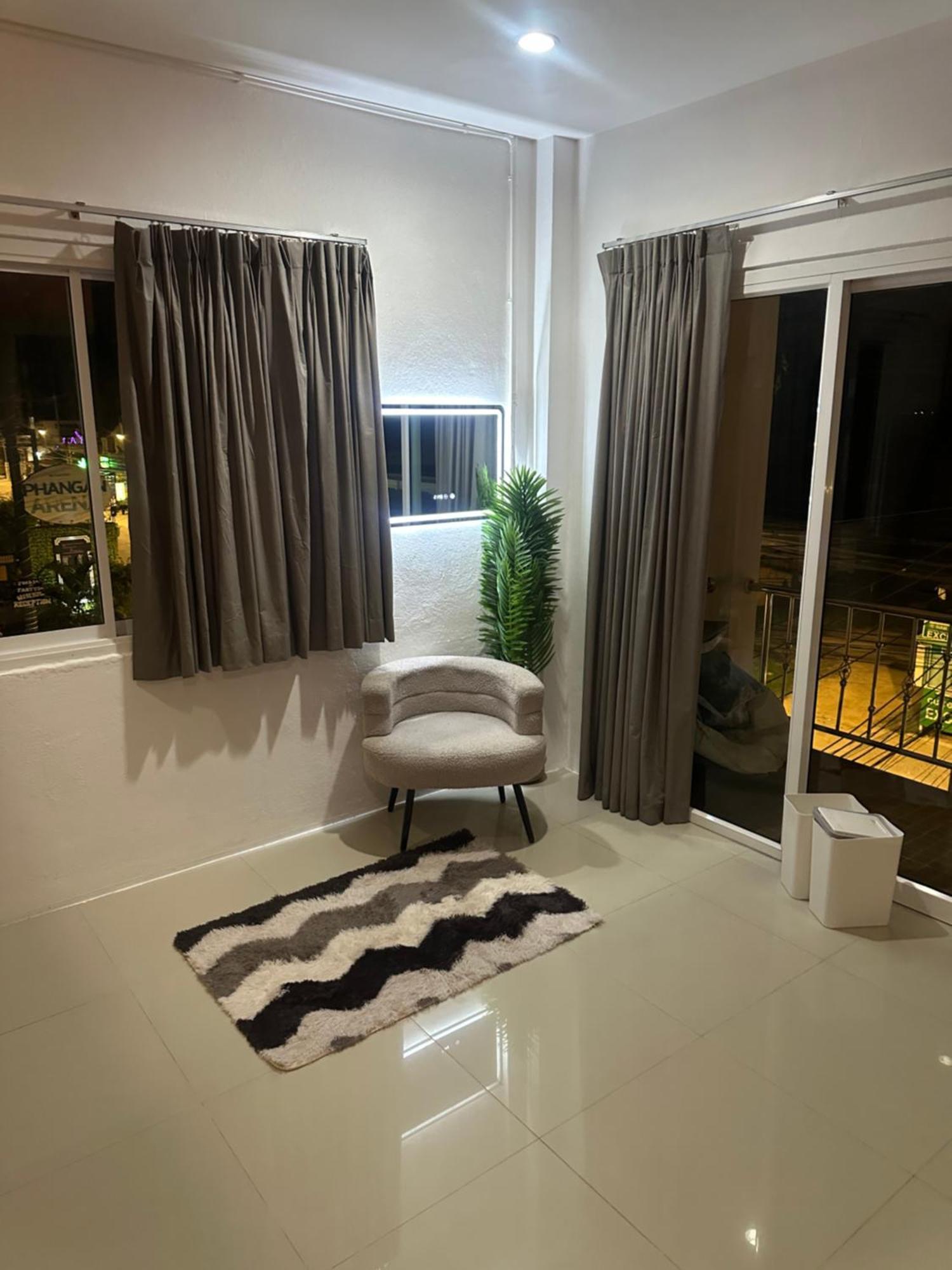 Arena Boutique Hotel Female Only Thongsala Ngoại thất bức ảnh
